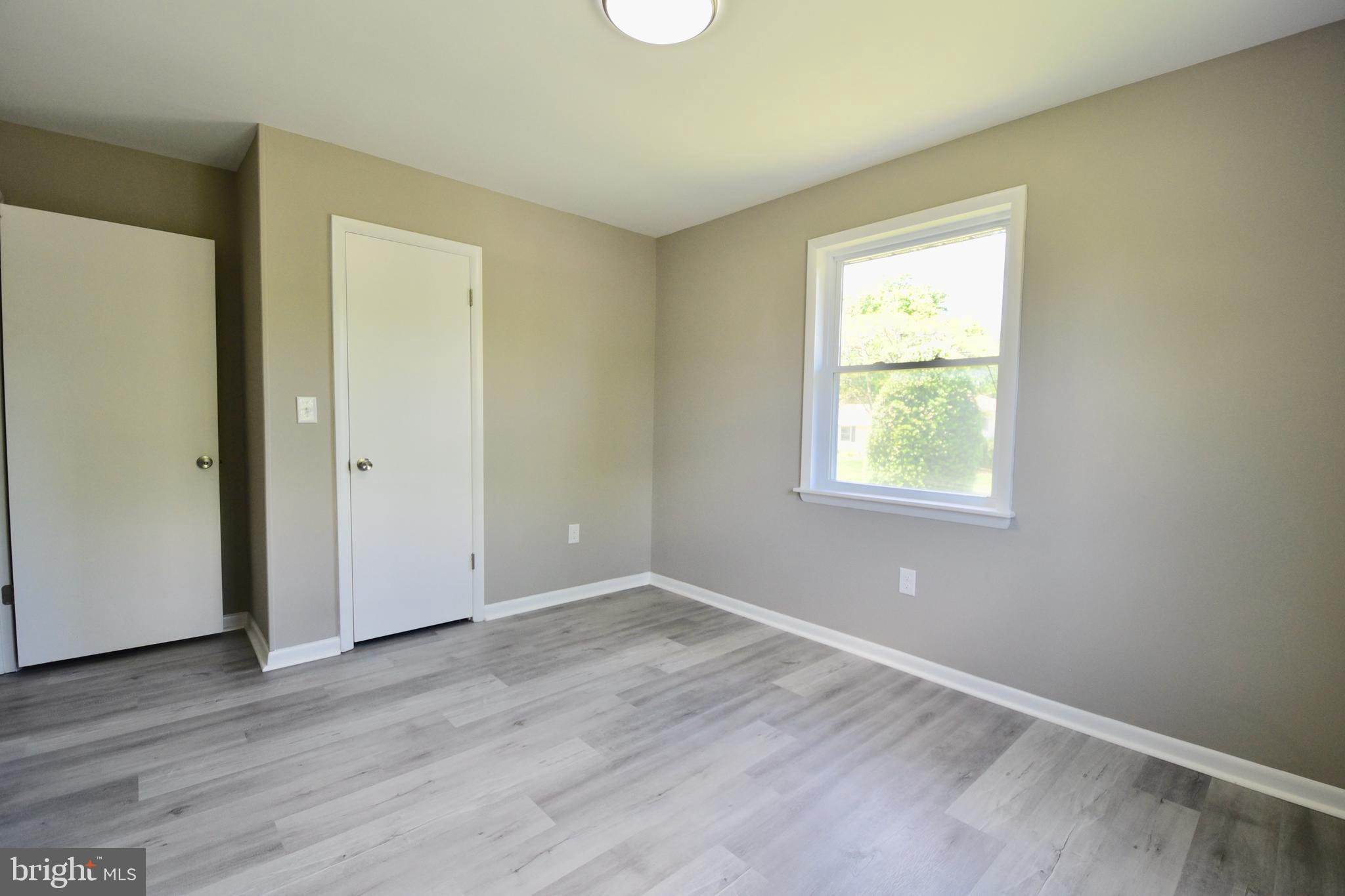 EASTON - Residential