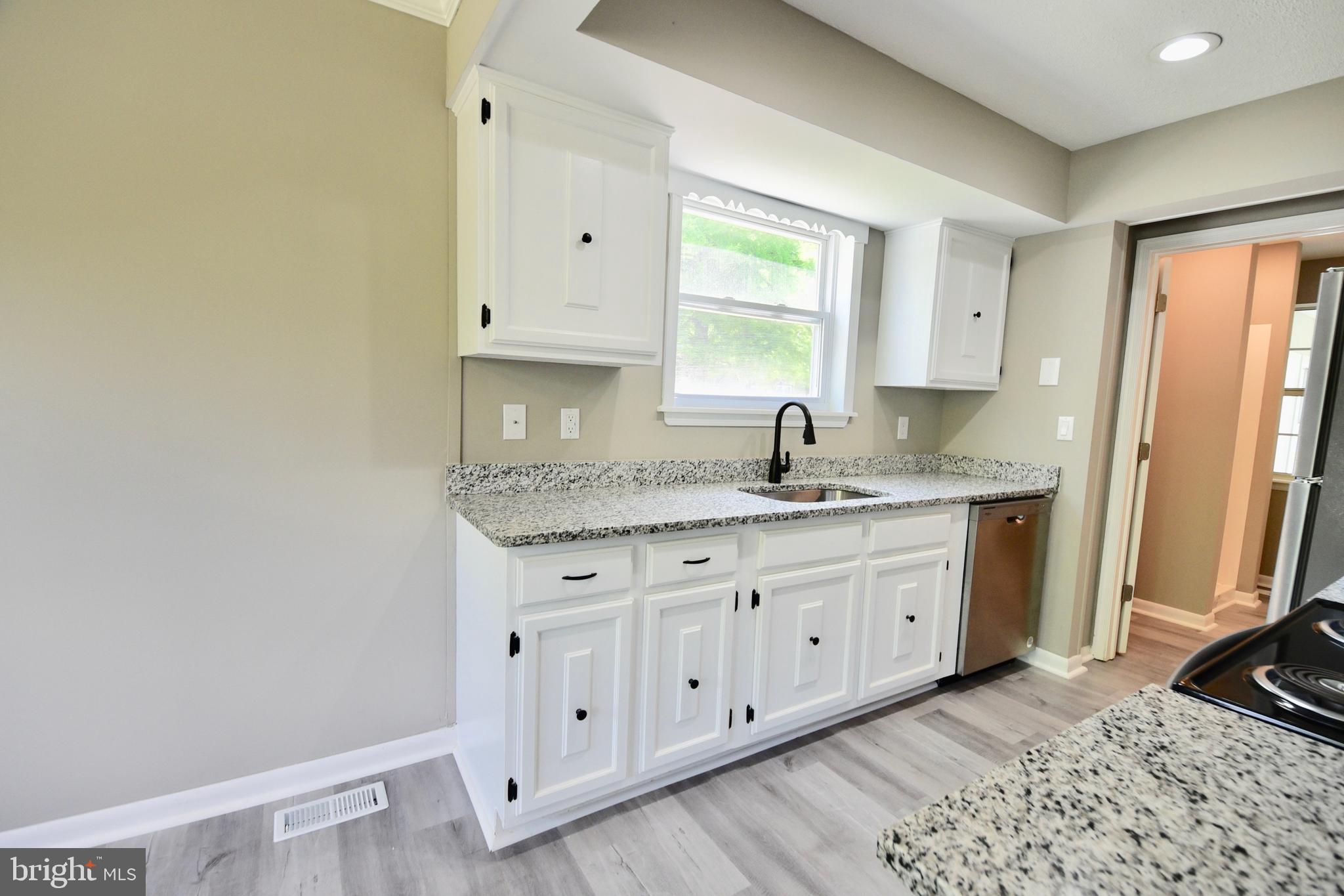 EASTON - Residential