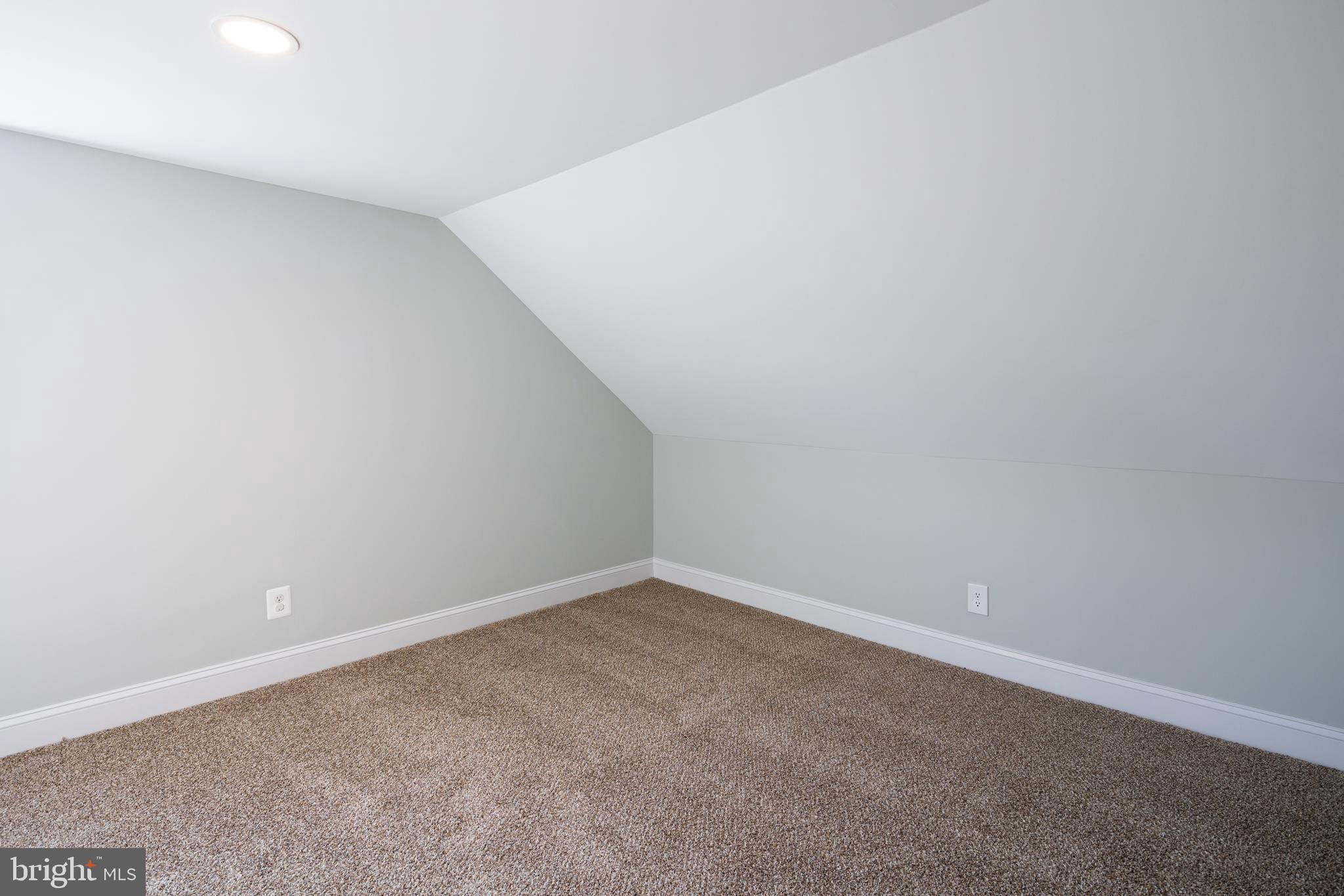 GRACELAND PARK - Residential