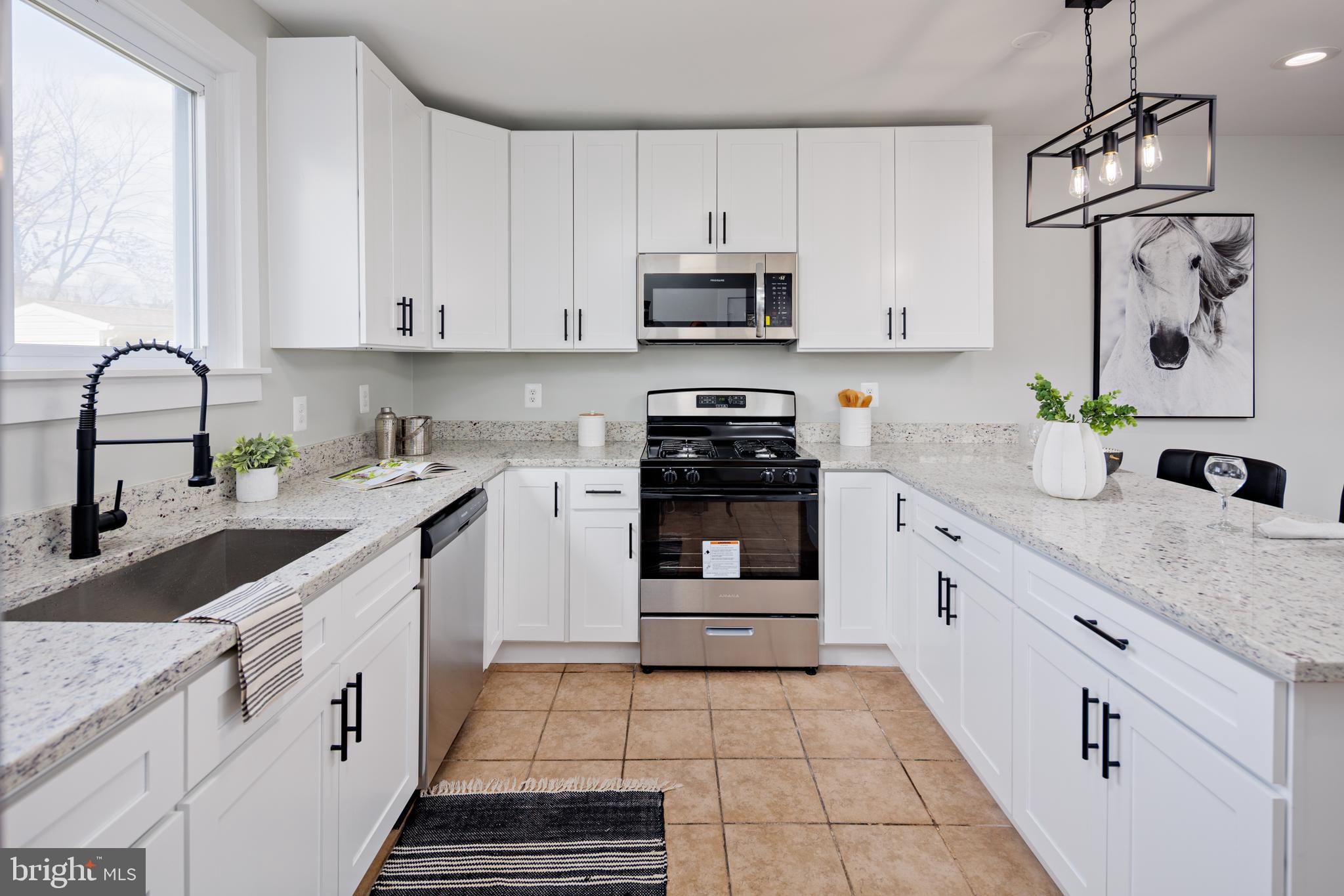 GRACELAND PARK - Residential