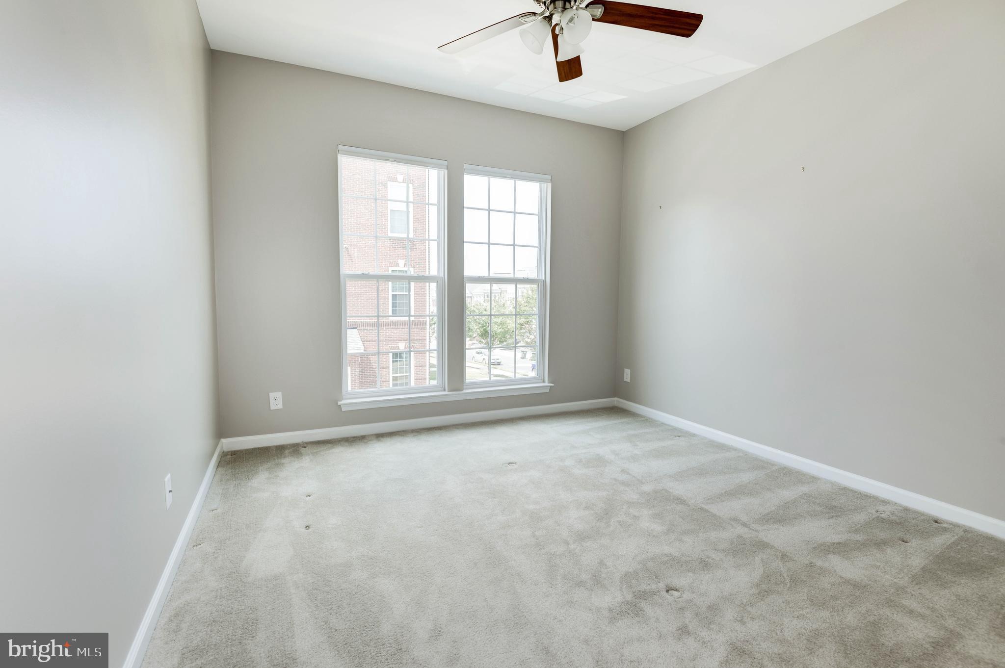 GOOSE CREEK VILLAGE - Residential Lease