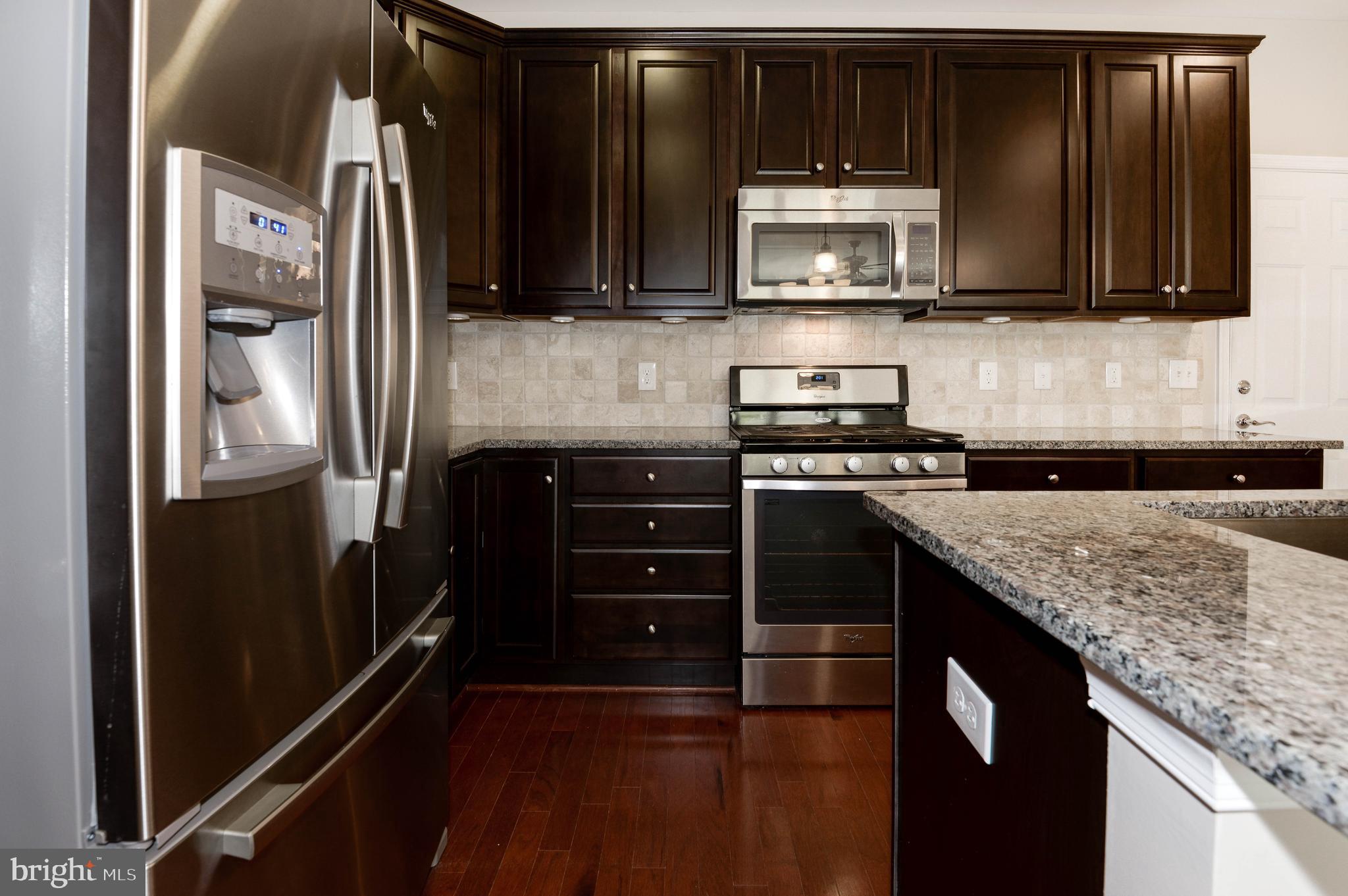 GOOSE CREEK VILLAGE - Residential Lease