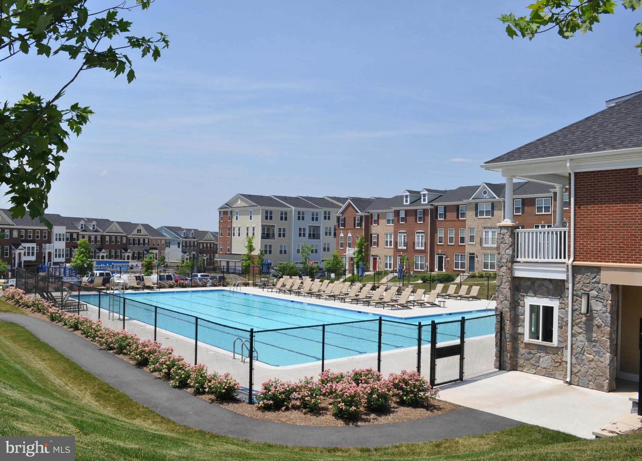 GOOSE CREEK VILLAGE - Residential Lease