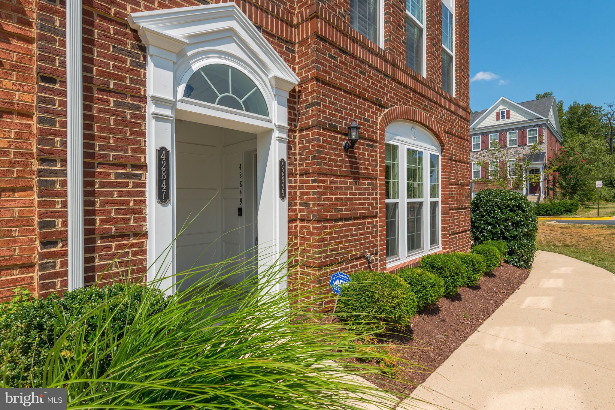 GOOSE CREEK VILLAGE - Residential Lease