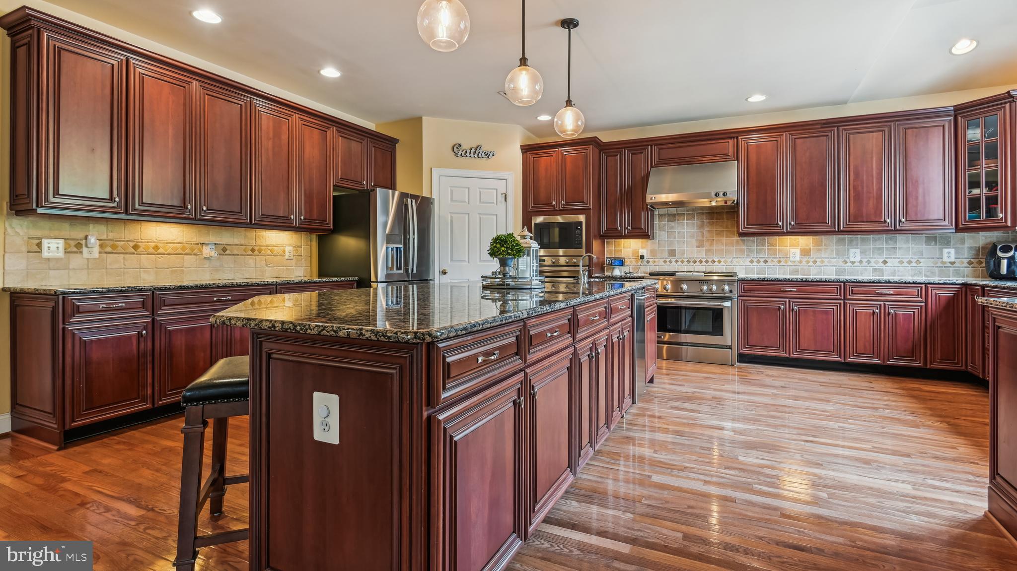 CEDAR HUNT - Residential