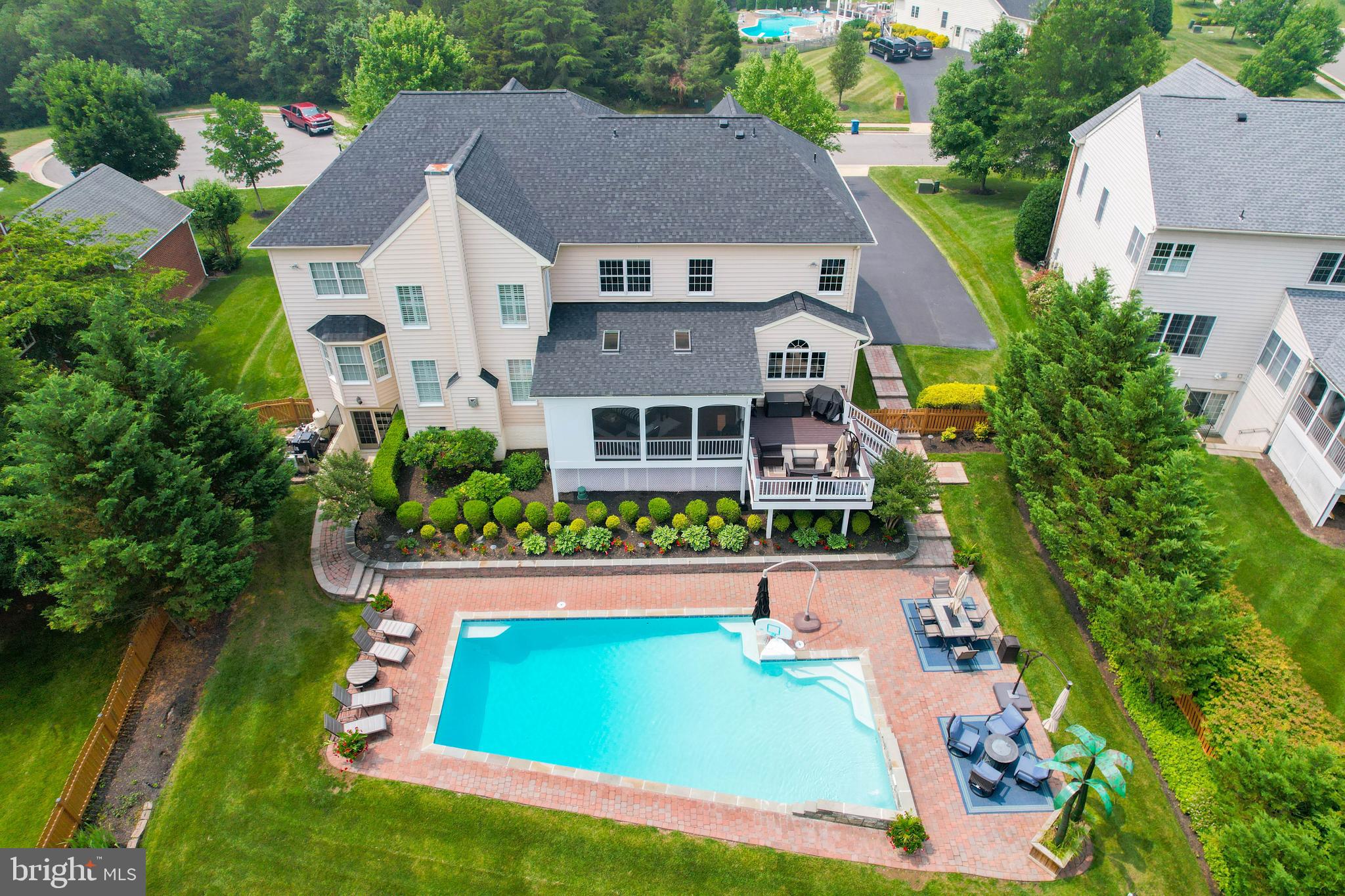 CEDAR HUNT - Residential