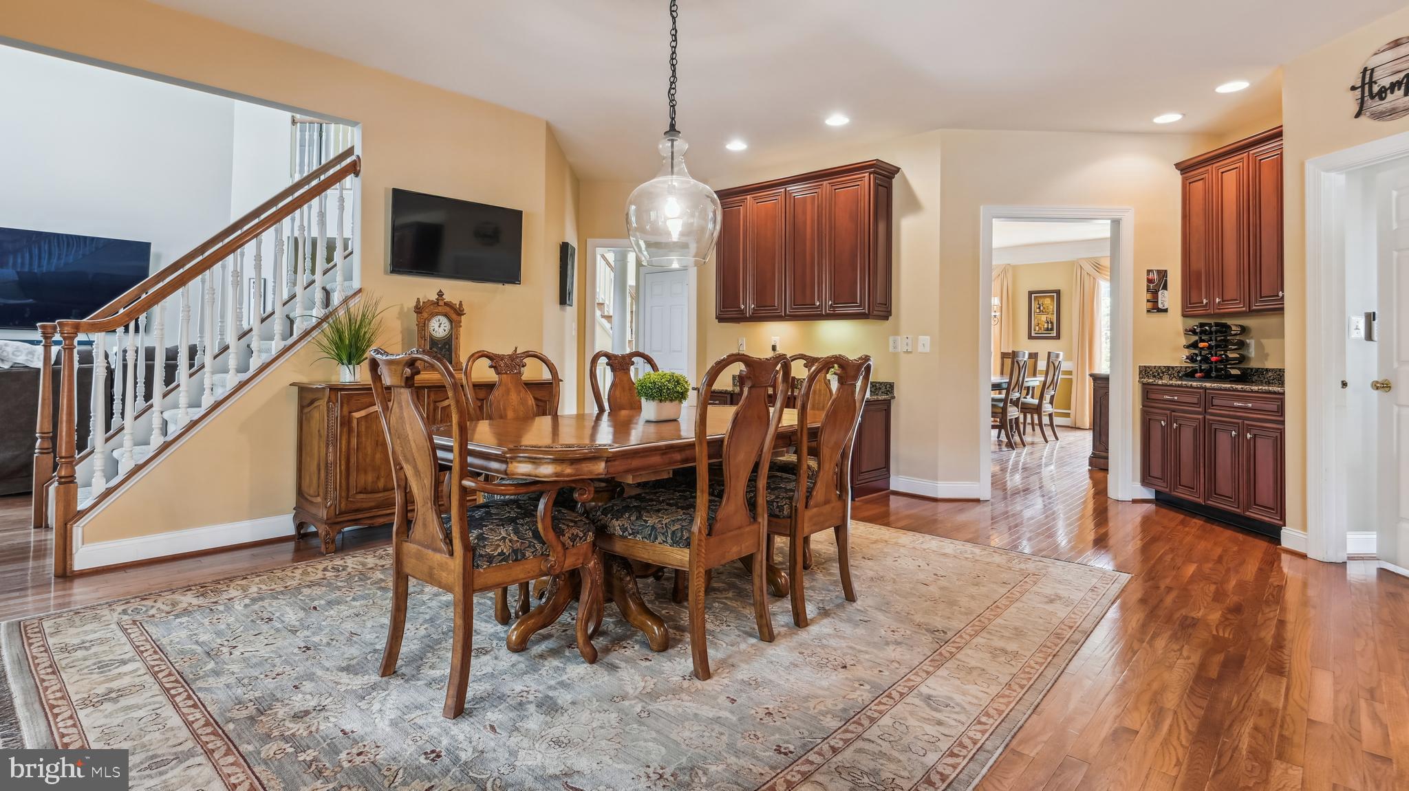 CEDAR HUNT - Residential