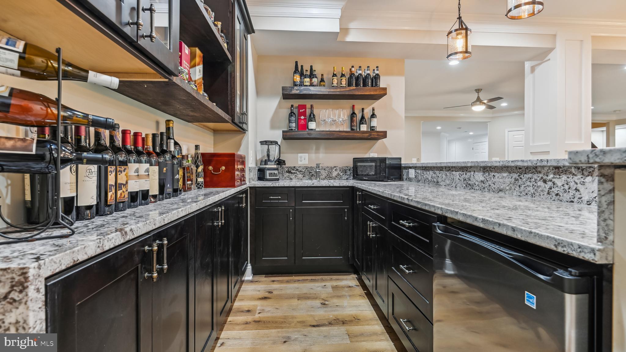 CEDAR HUNT - Residential