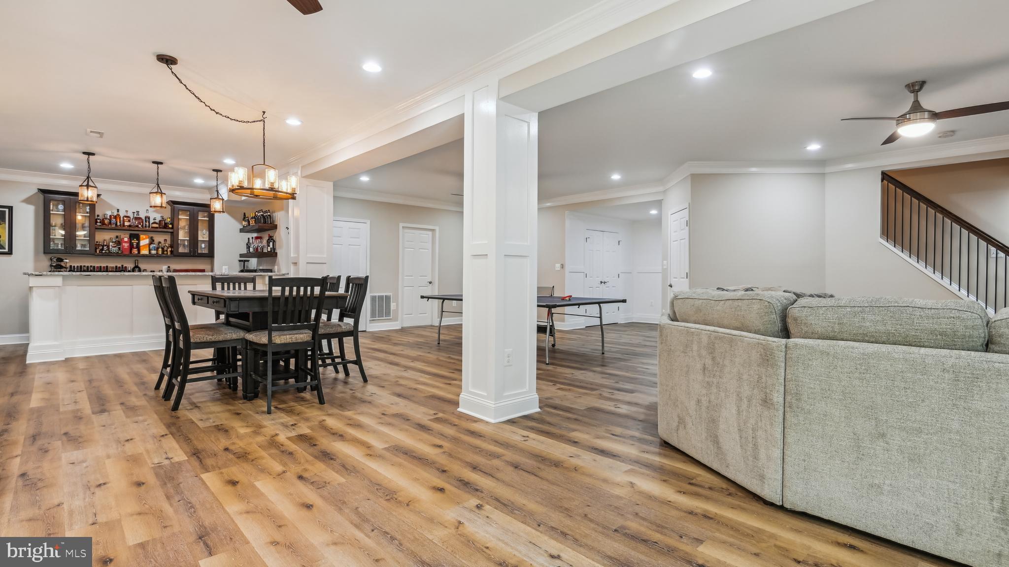 CEDAR HUNT - Residential