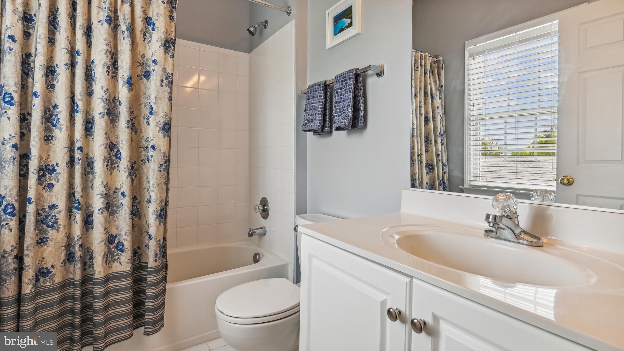 CEDAR HUNT - Residential