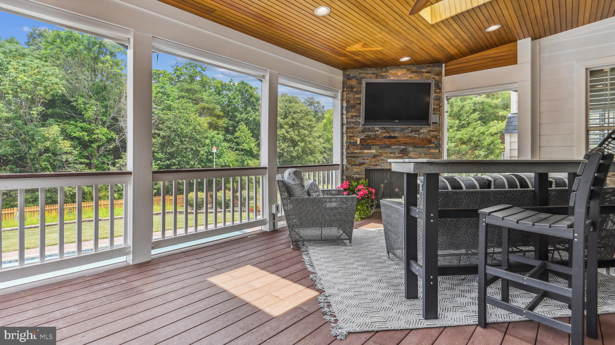 CEDAR HUNT - Residential