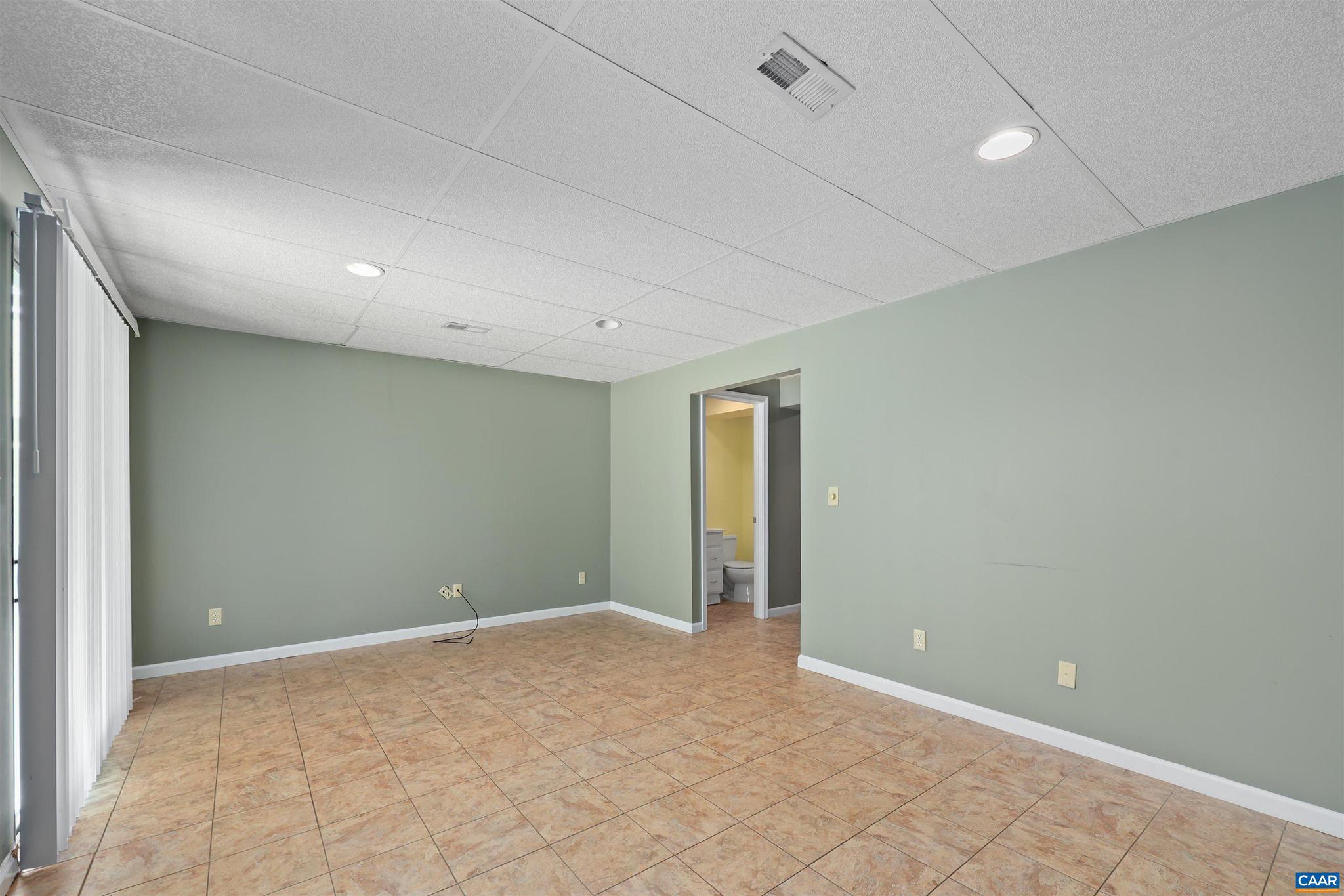 STONEHENGE - Residential