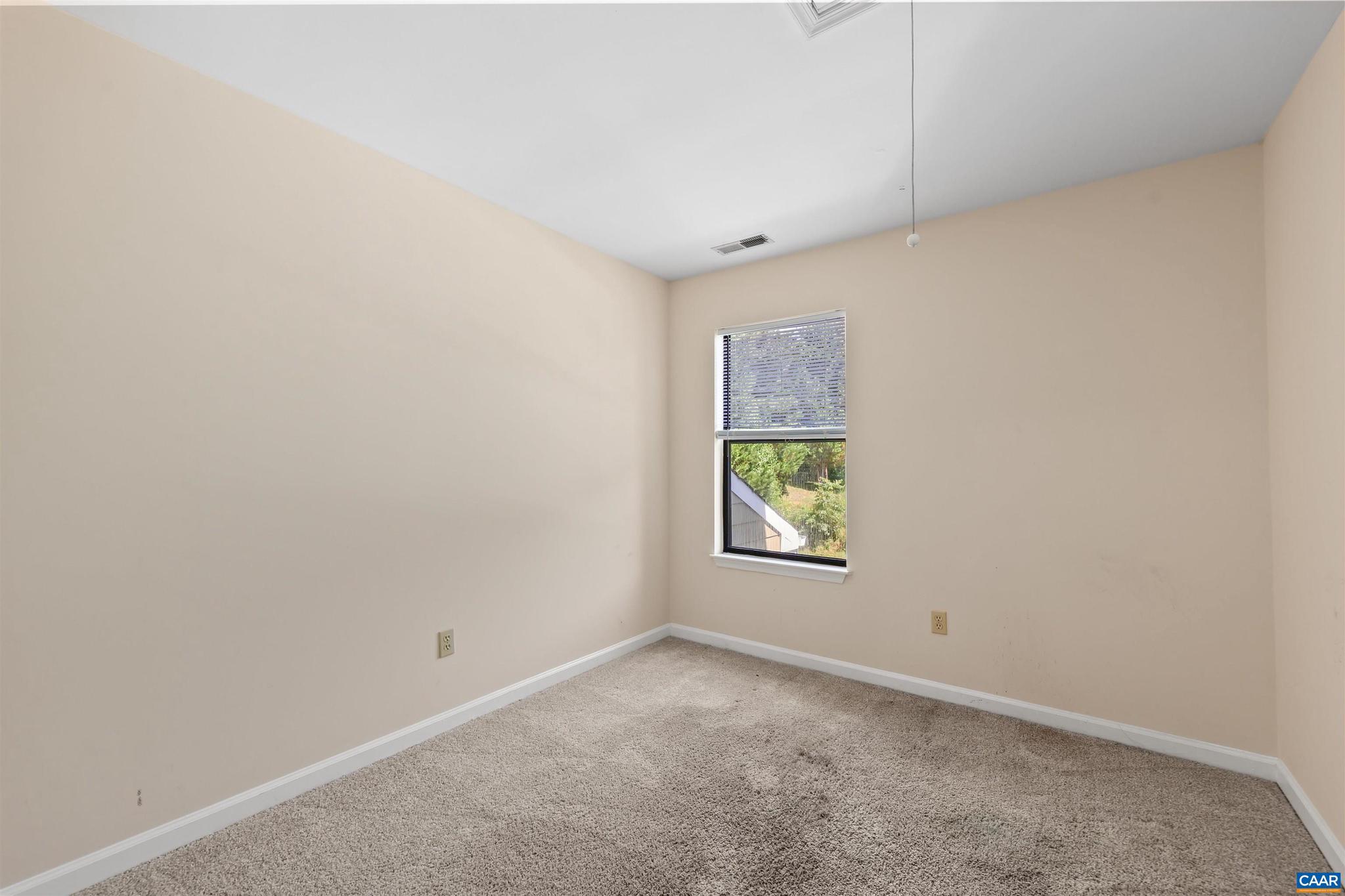 STONEHENGE - Residential