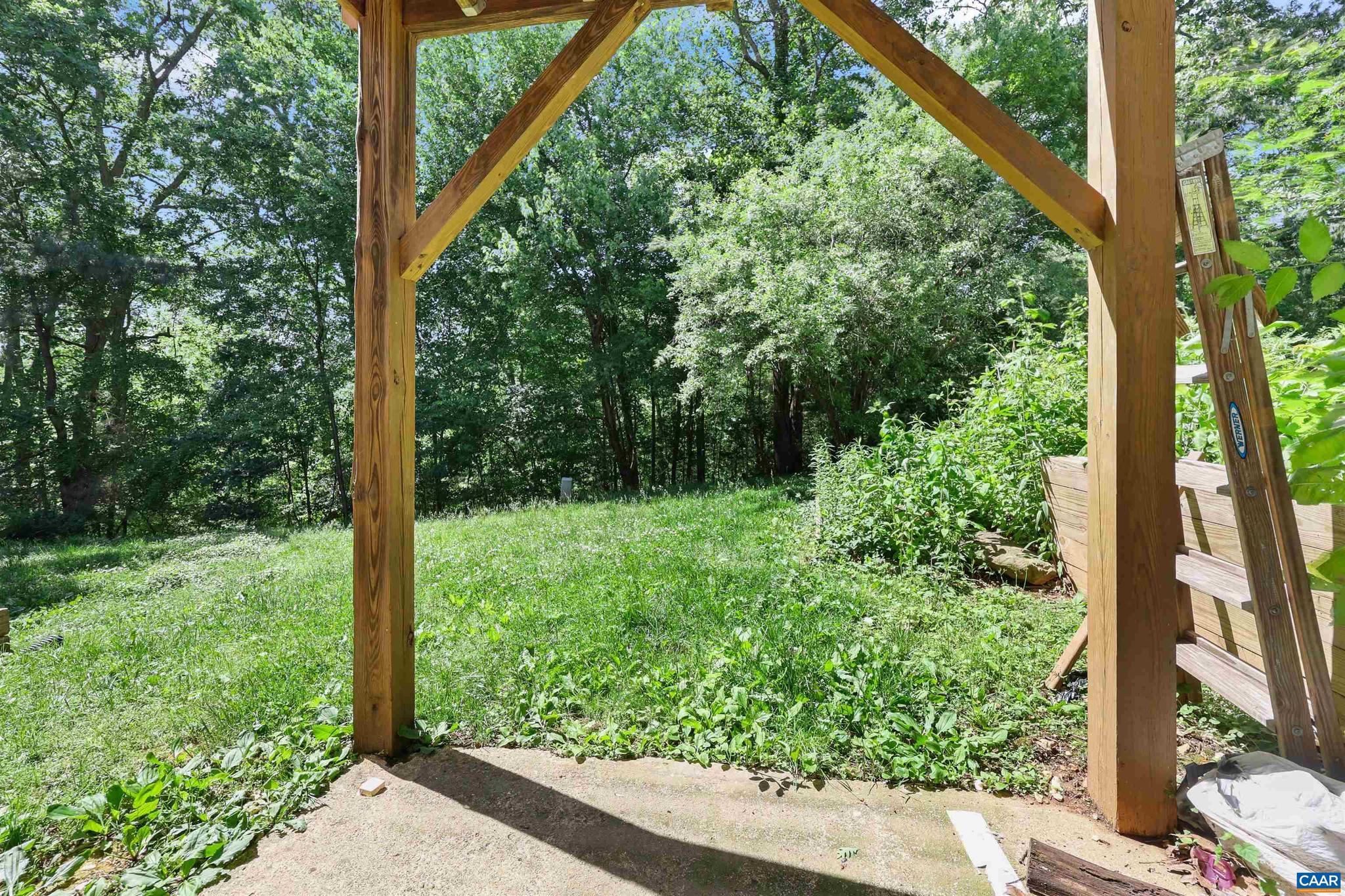 STONEHENGE - Residential