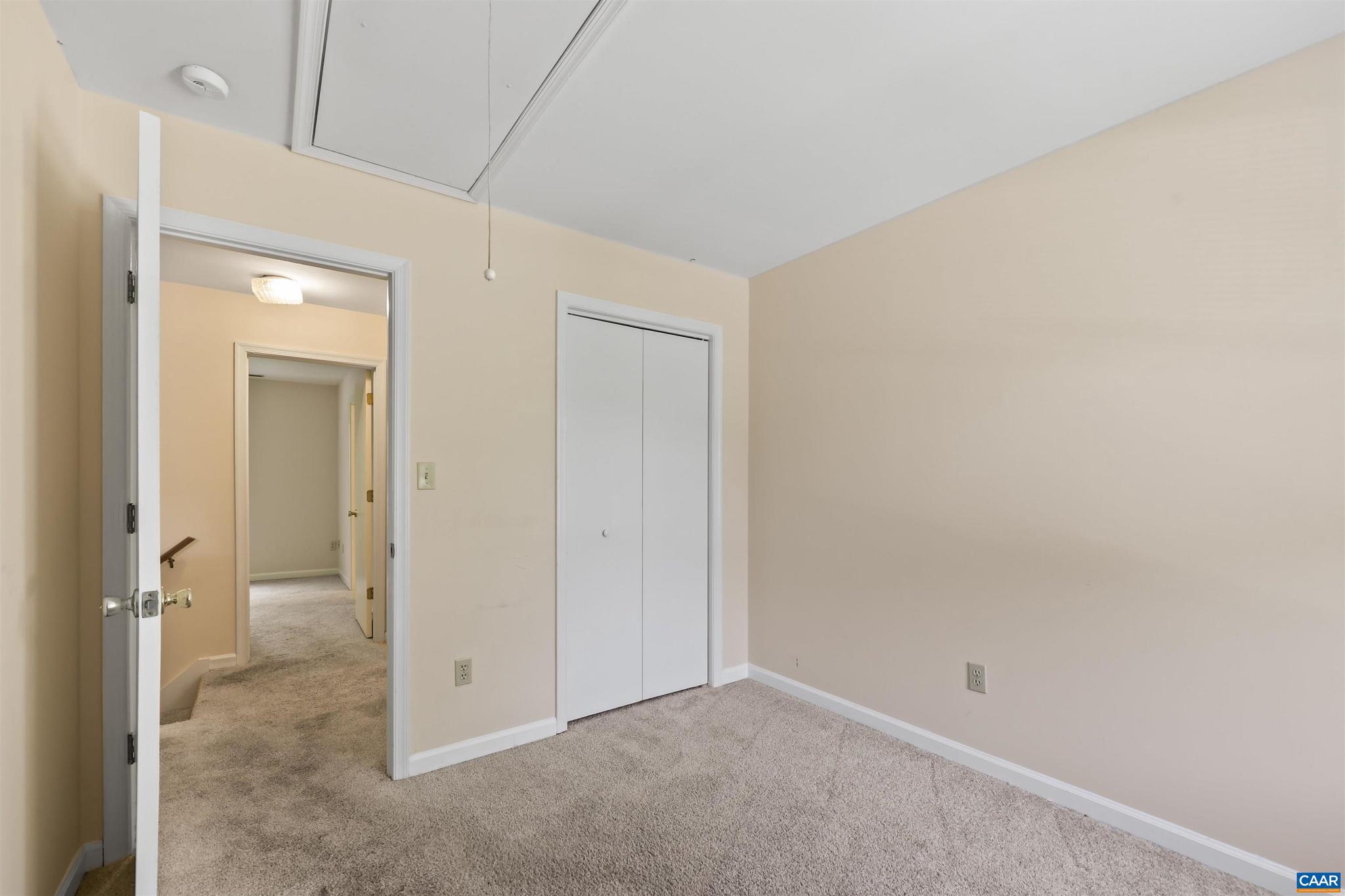 STONEHENGE - Residential