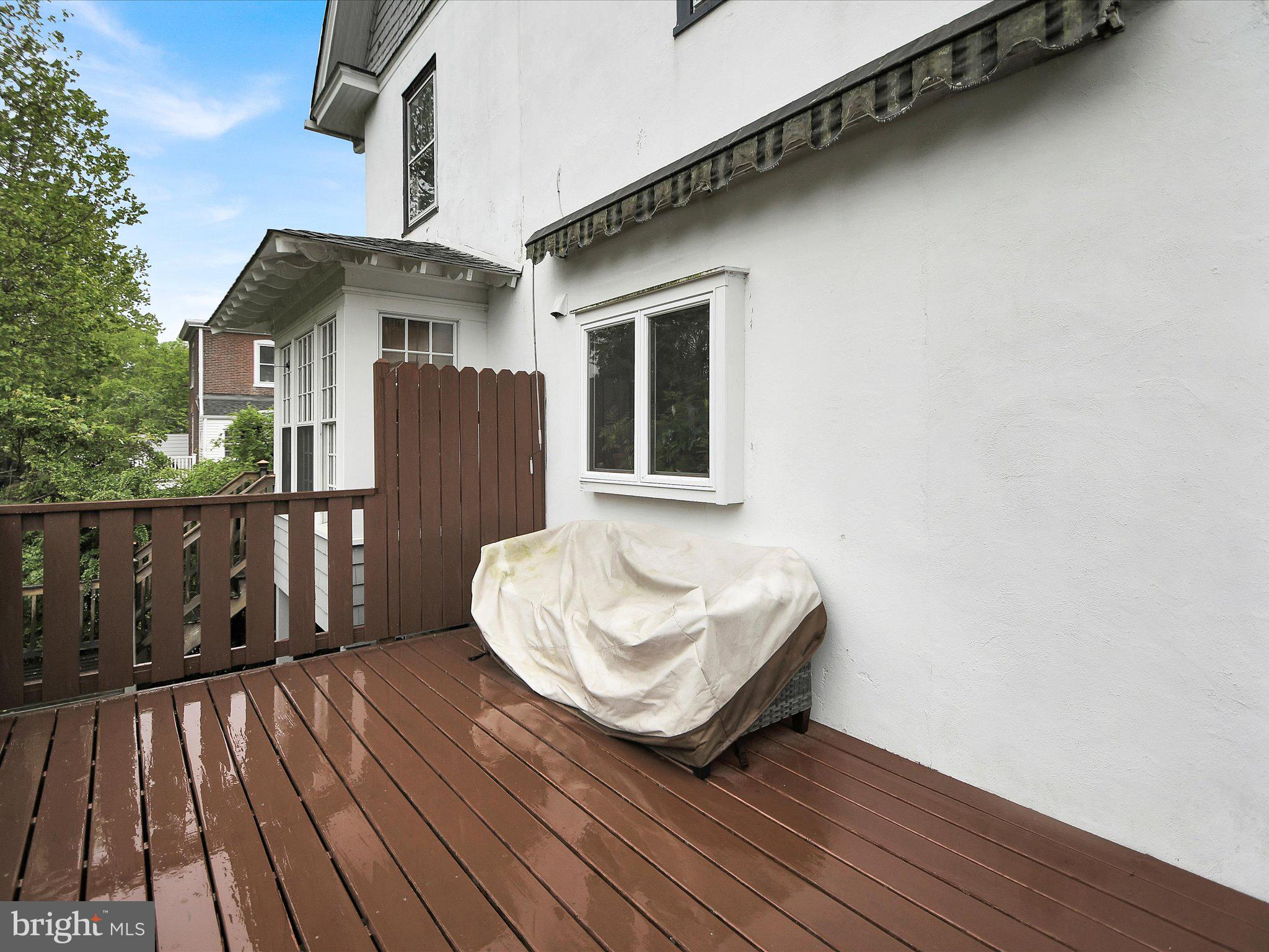 ERDENHEIM - Residential Lease