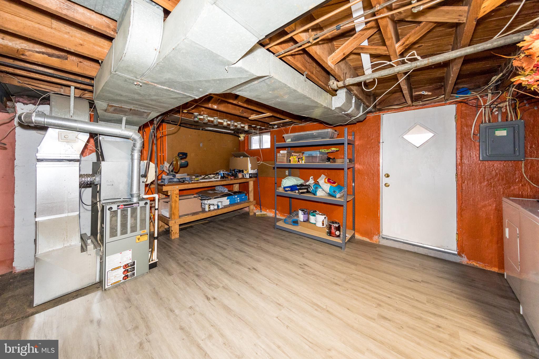 RIDGELEIGH - Residential