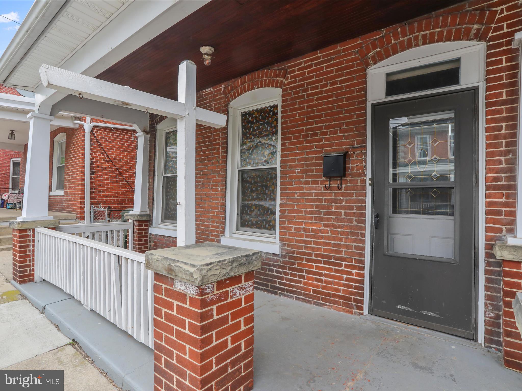 16 AVALON AVENUE