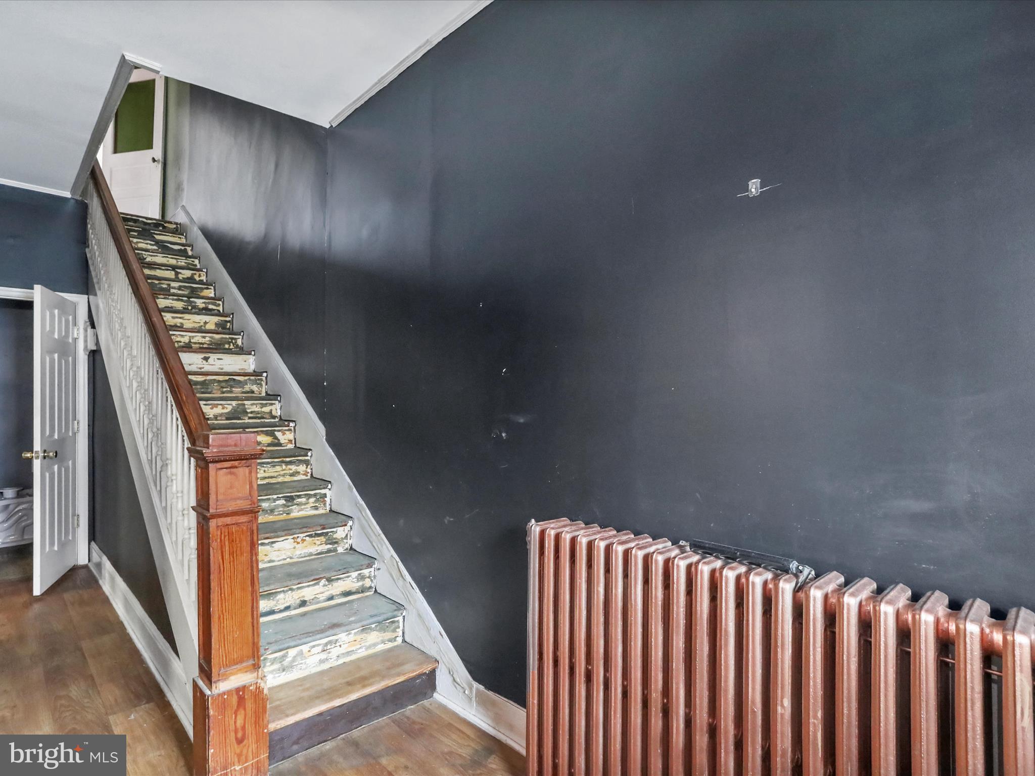 16 AVALON AVENUE
