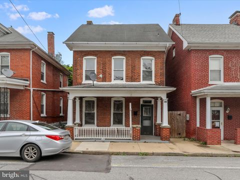 16 AVALON AVENUE HAGERSTOWN MD 21740