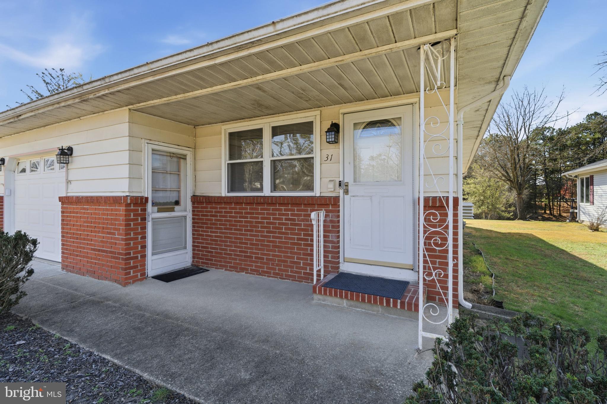 31 CHARLOTTEVILLE DR S S