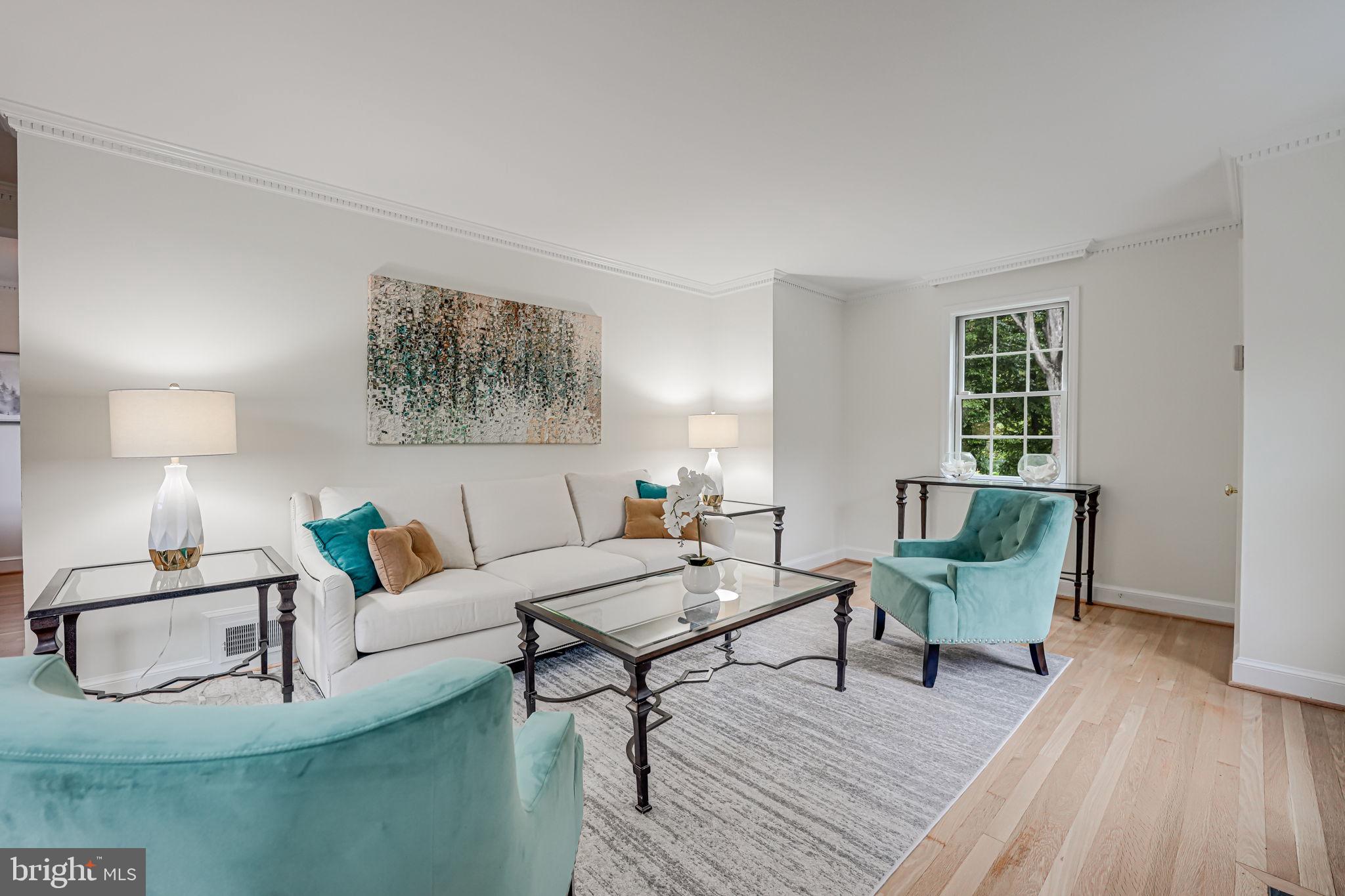 BROYHILL FOREST - Residential