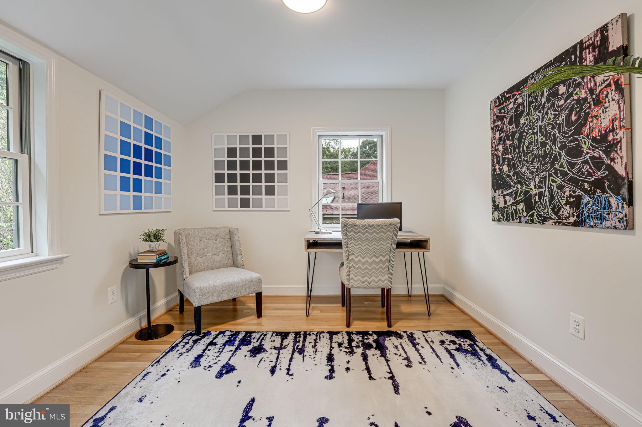 BROYHILL FOREST - Residential