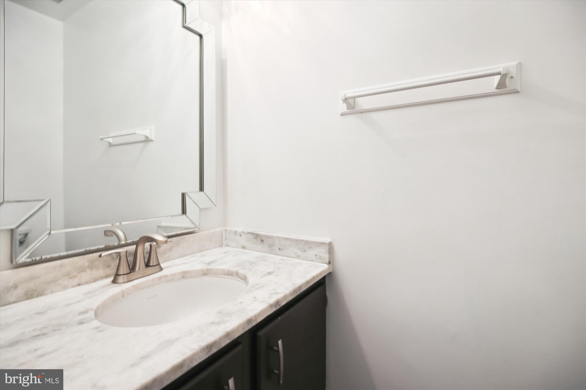 TOWNES OF GREENBRIAR - Residential