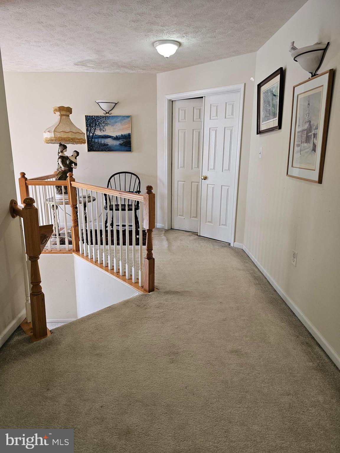 HAPPY CREEK KNOLLS - Residential Lease