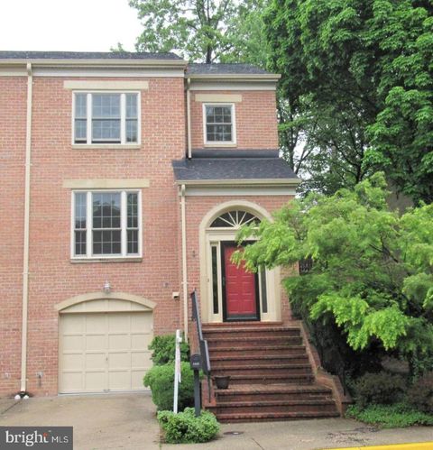 1433 MCLEAN MEWS COURT MCLEAN VA 22101