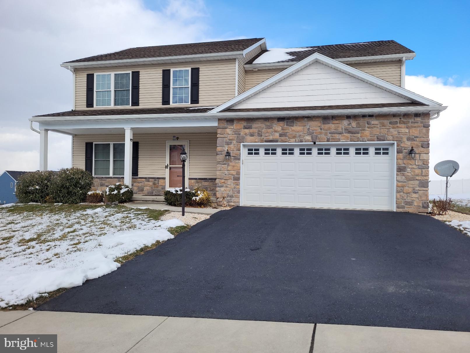 LEXINGTON ESTATES - Residential