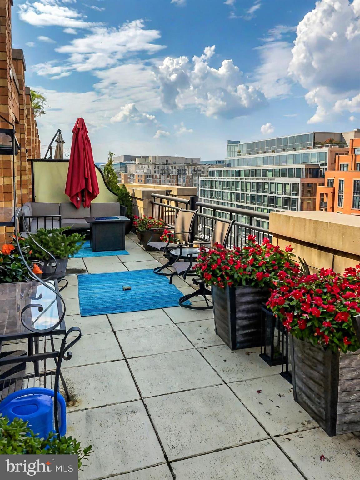 400 MASSACHUSETTS AVENUE NW 1214