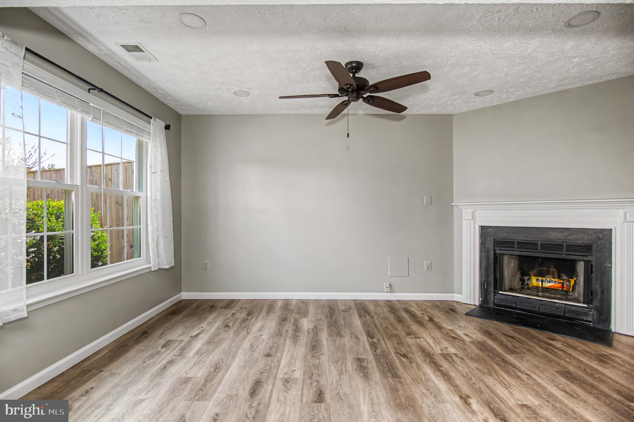 SINGLETONS GROVE - Residential