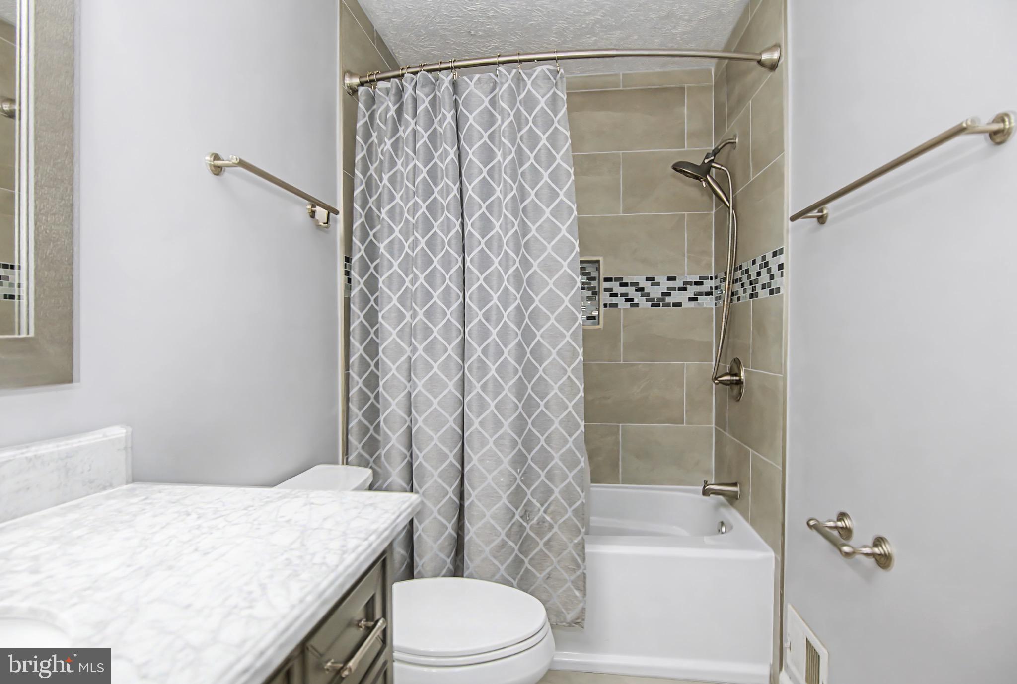 SINGLETONS GROVE - Residential