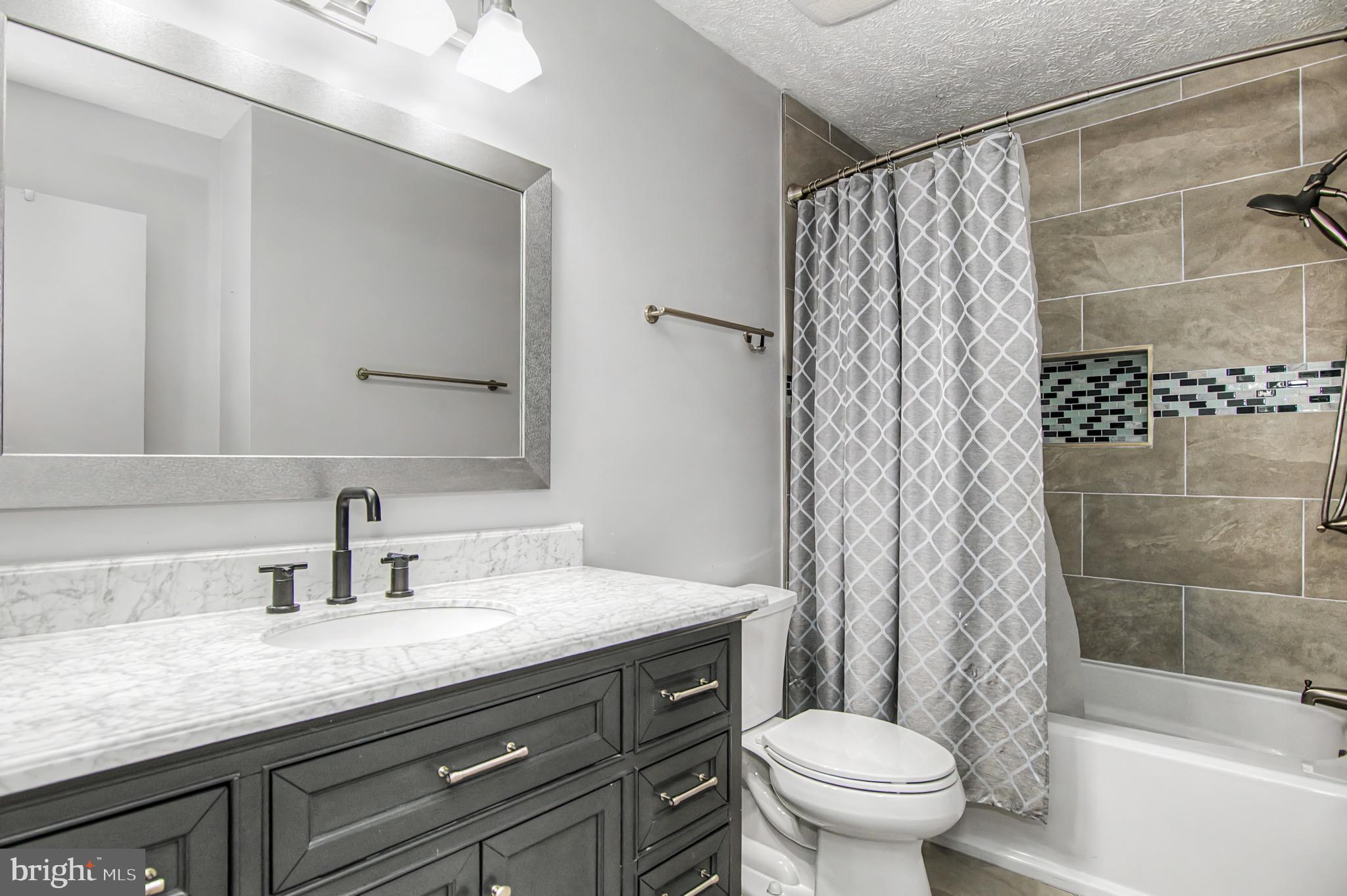 SINGLETONS GROVE - Residential