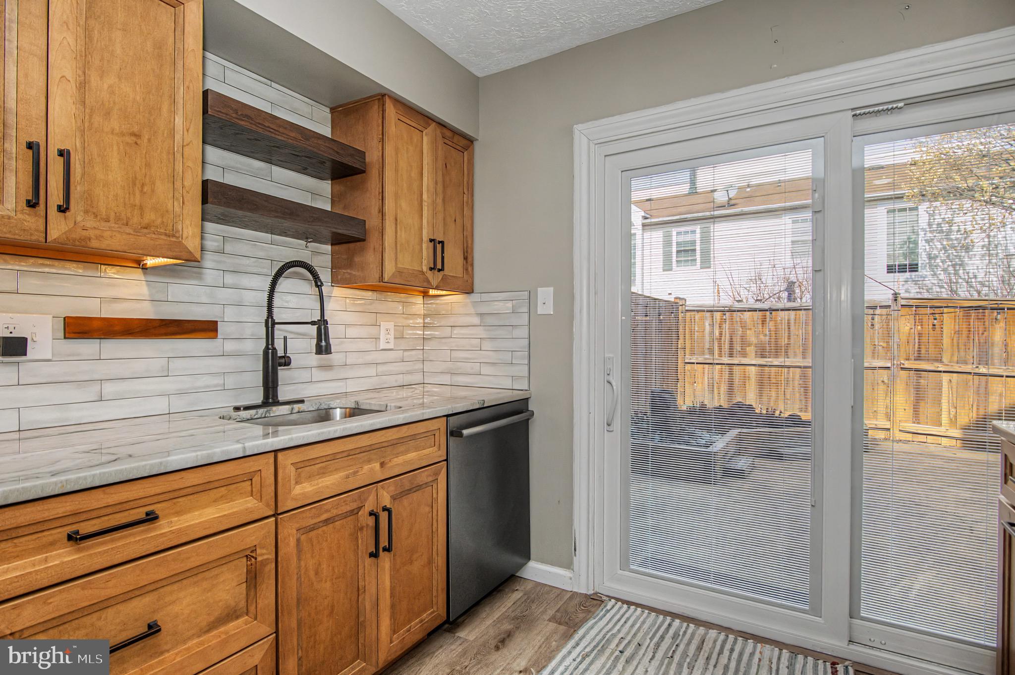 SINGLETONS GROVE - Residential