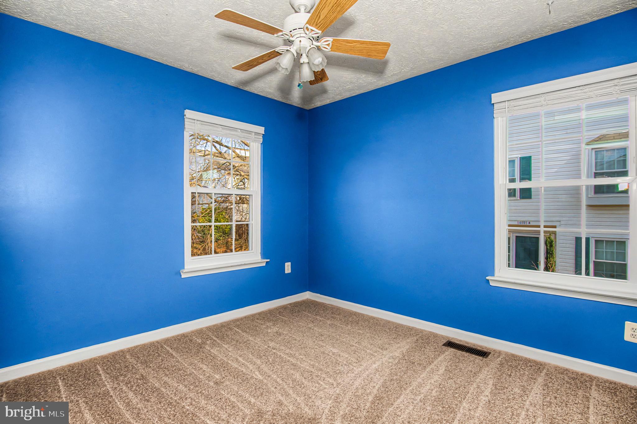 SINGLETONS GROVE - Residential