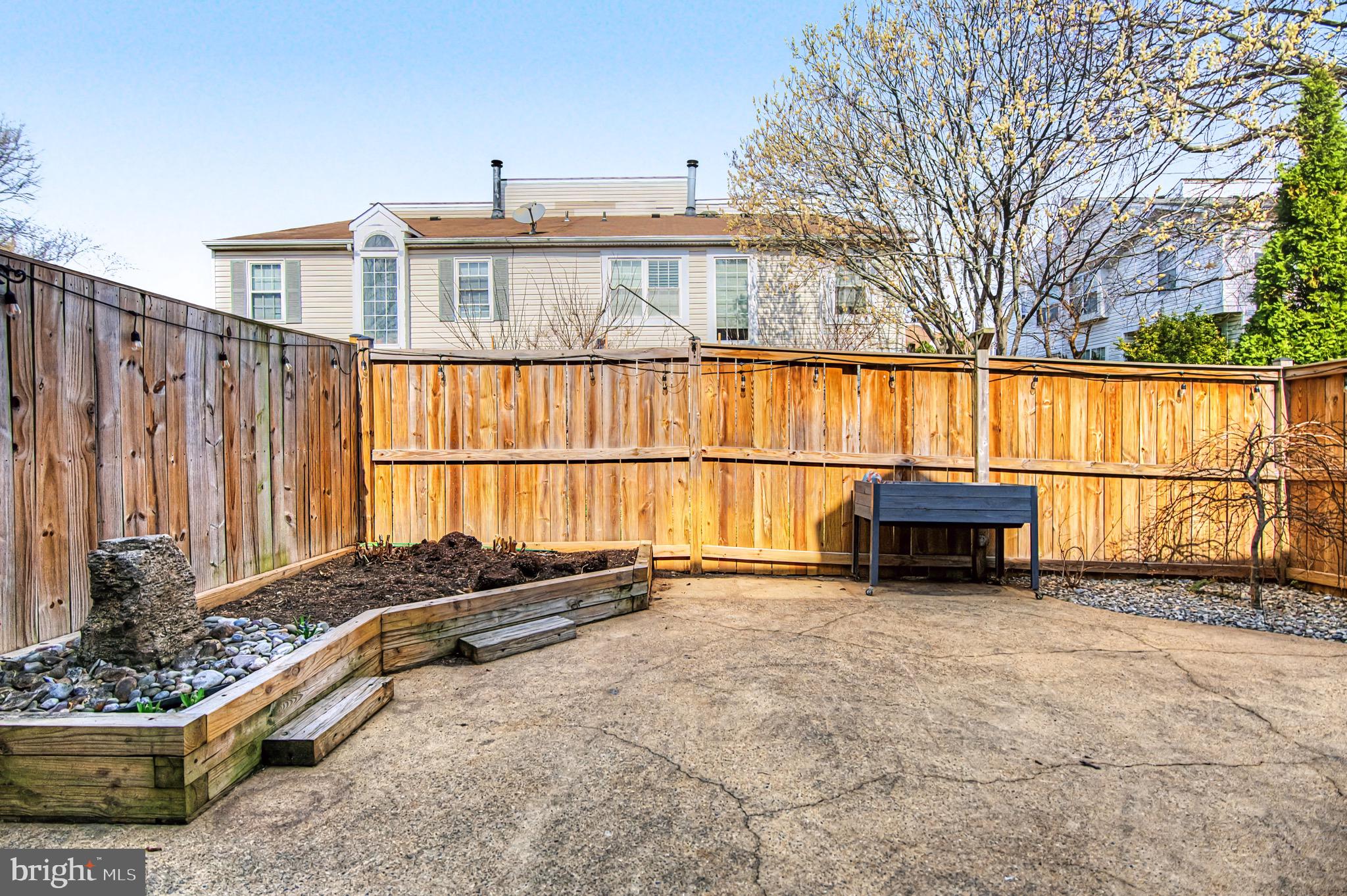 SINGLETONS GROVE - Residential