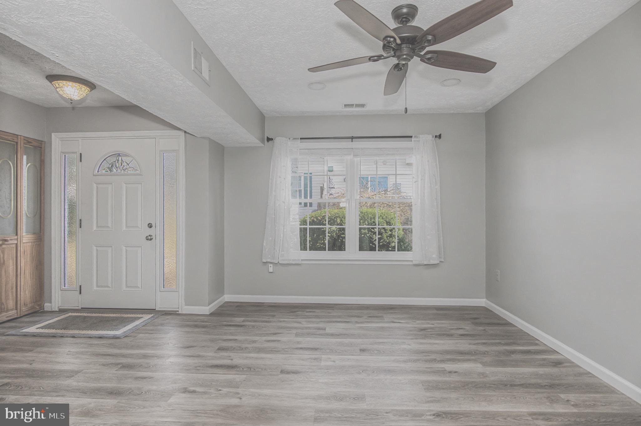 SINGLETONS GROVE - Residential