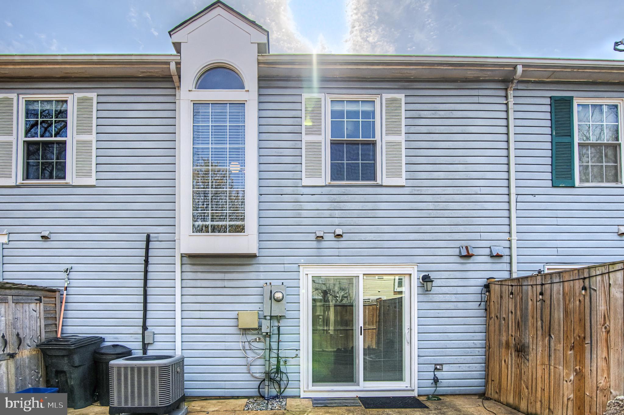 SINGLETONS GROVE - Residential