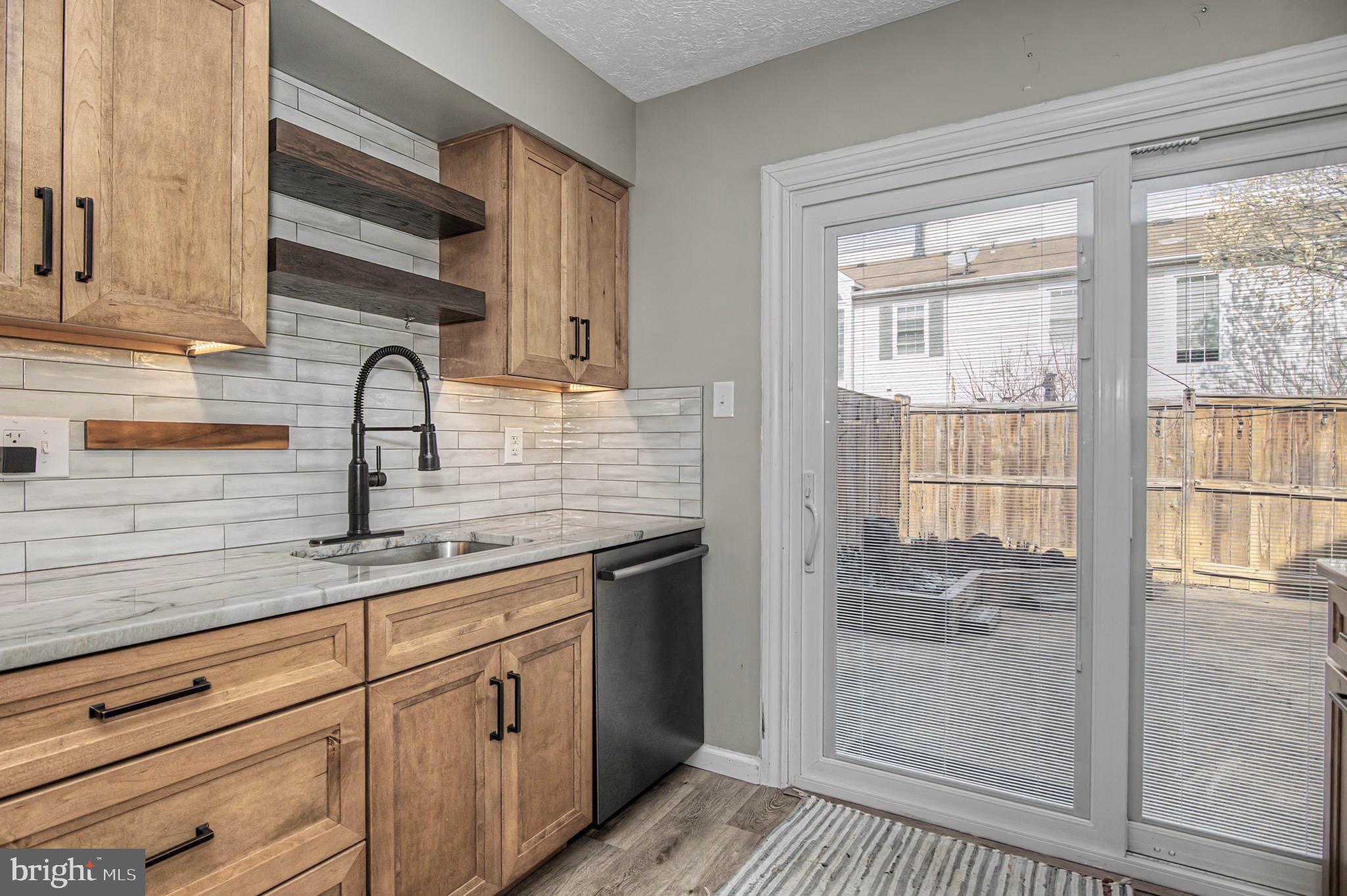 SINGLETONS GROVE - Residential