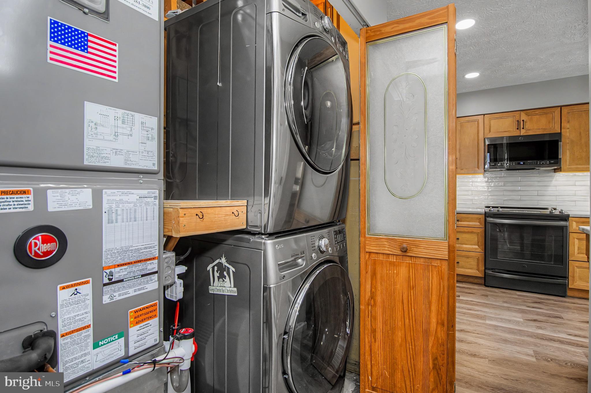 SINGLETONS GROVE - Residential