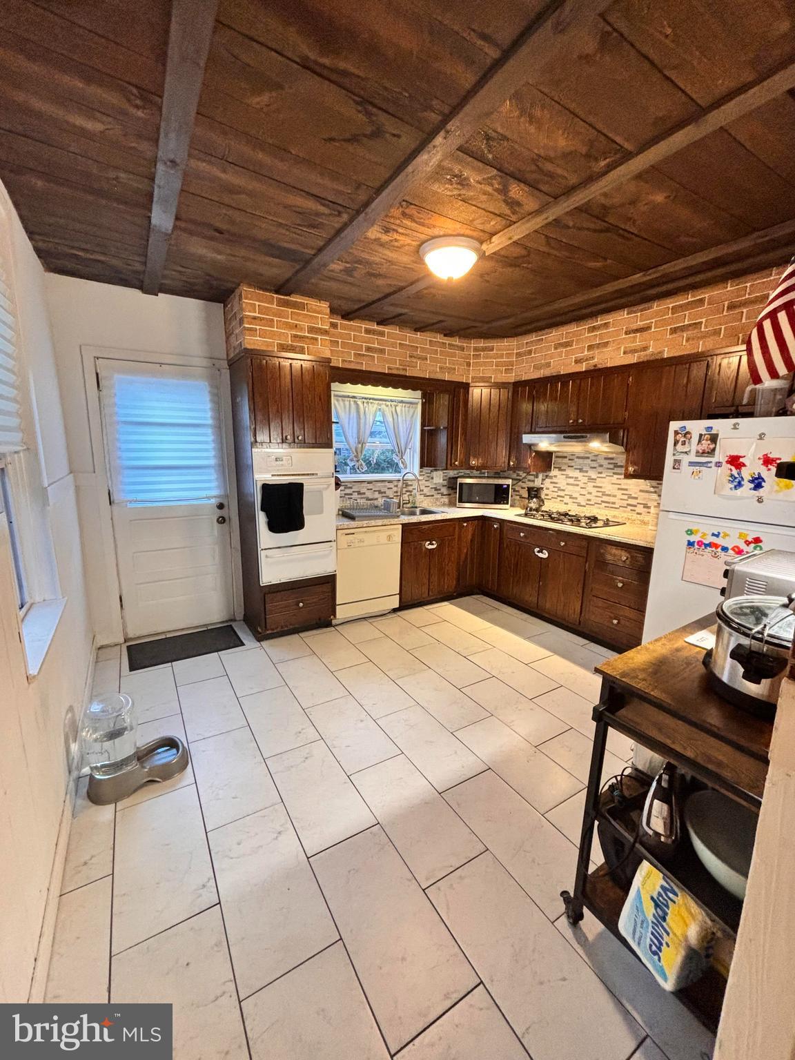 PORT RICHMOND - Residential