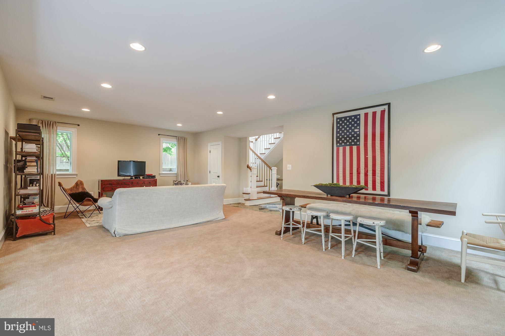 NORTH ARLINGTON - Residential