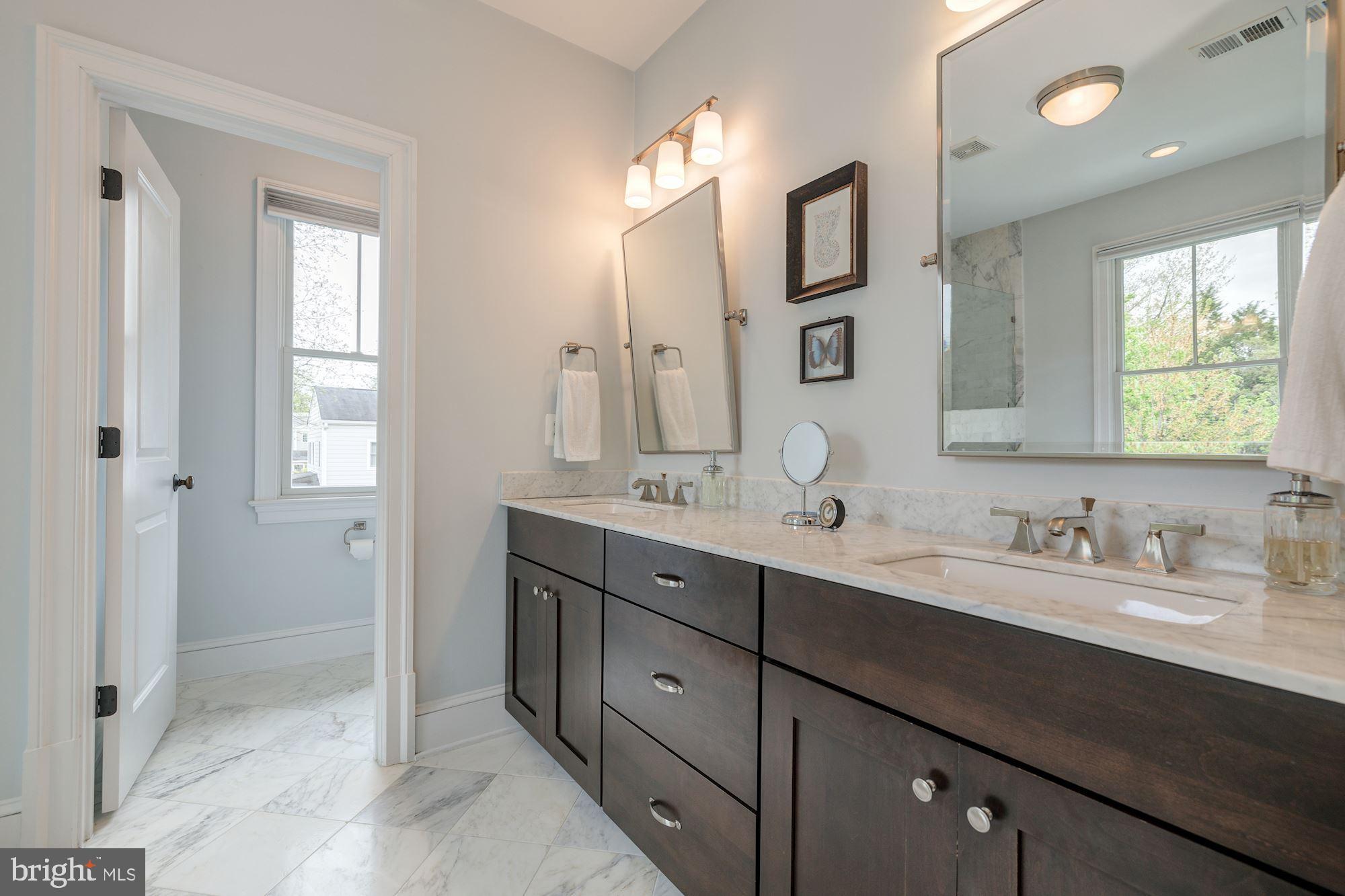 NORTH ARLINGTON - Residential