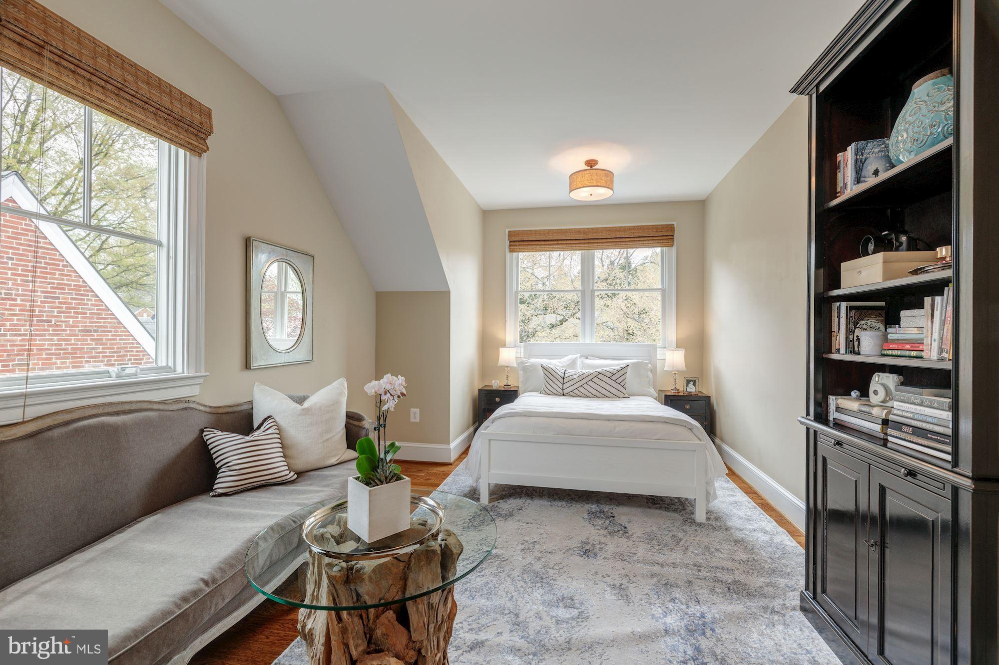 NORTH ARLINGTON - Residential