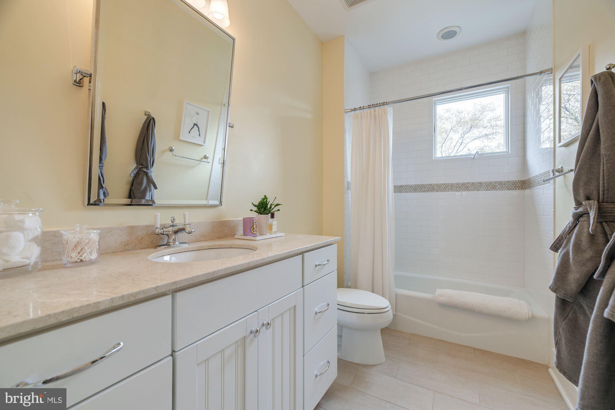 NORTH ARLINGTON - Residential