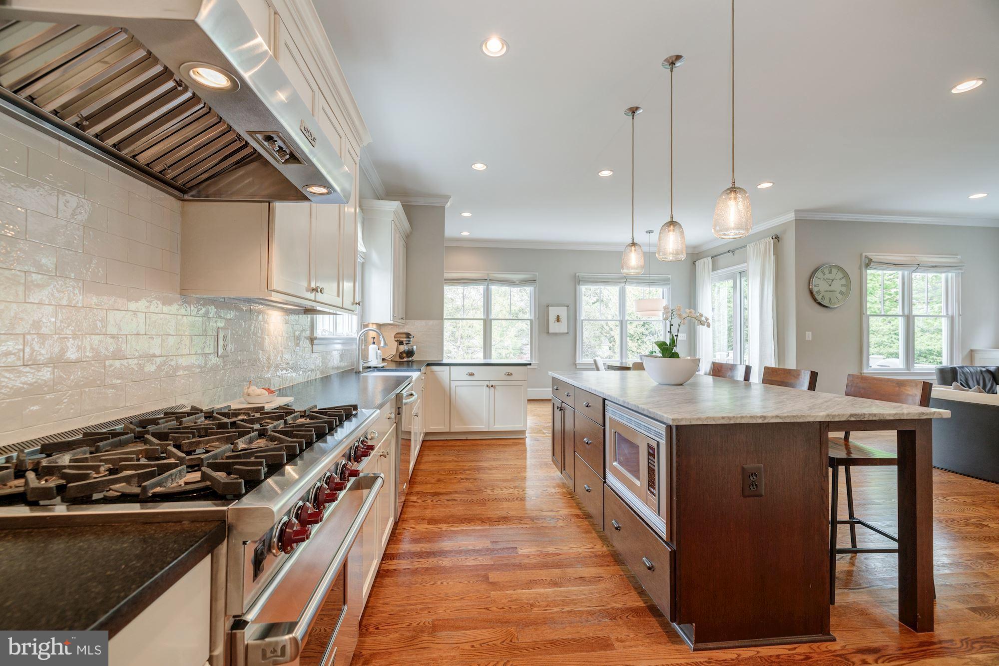 NORTH ARLINGTON - Residential