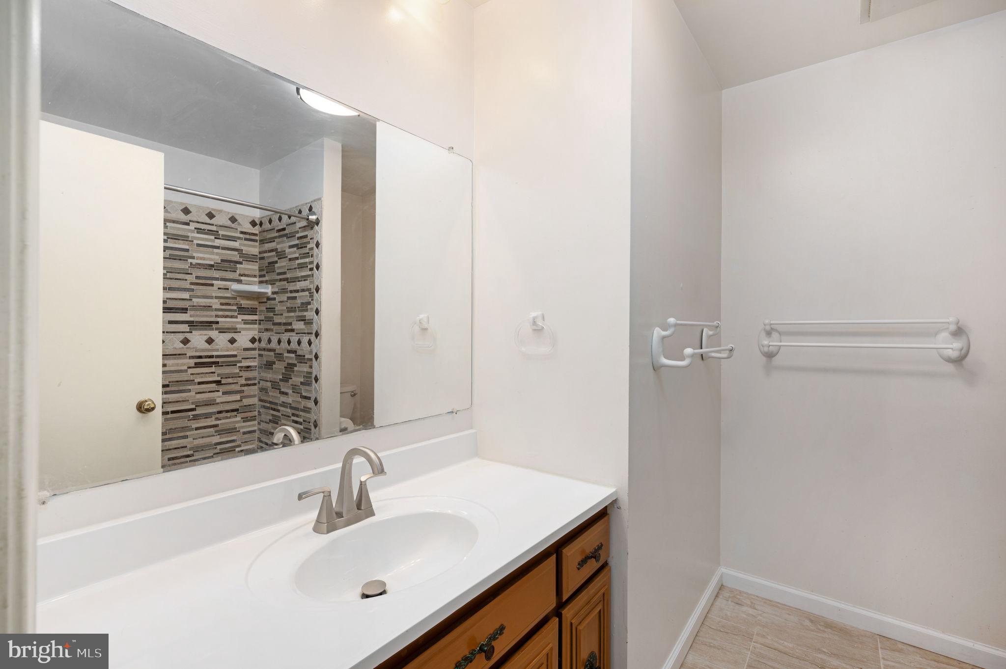 AQUIA HARBOUR - Residential