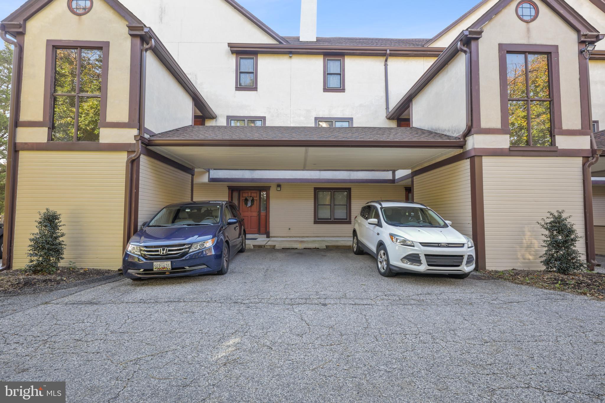 ROLAND PARK - Residential Lease